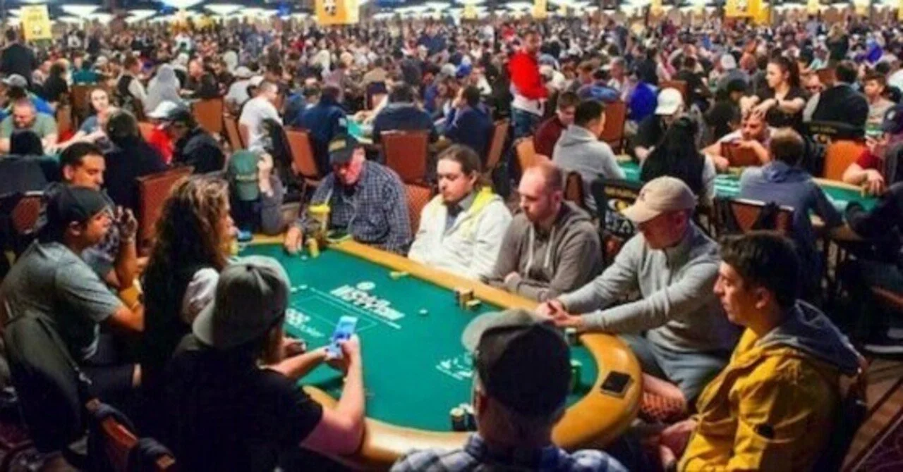 Cast of poker face